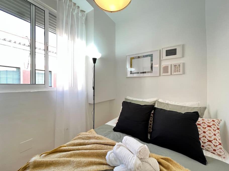 Exterior Atocha Ile Fe Apartment Madrid Exterior photo